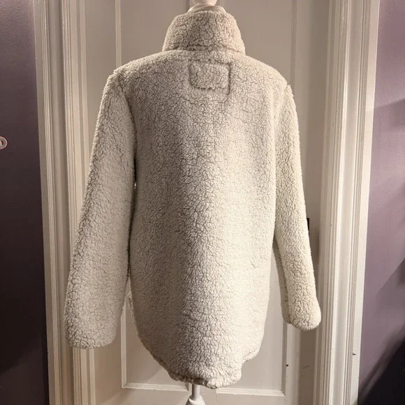 Cozy Sherpa Women's White Quarter Zip  Pullover with front pocket size Large - Picture 4 of 7